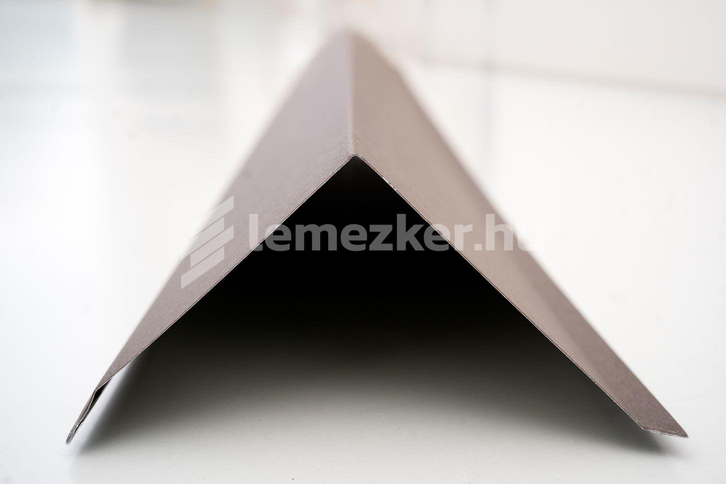 Falszegély lemez fölé - 11